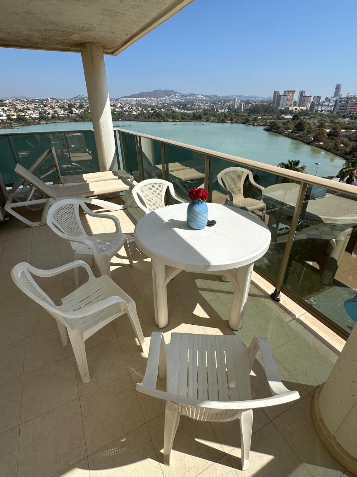 Apartamento Vacacional Ifach Calpe Kültér fotó